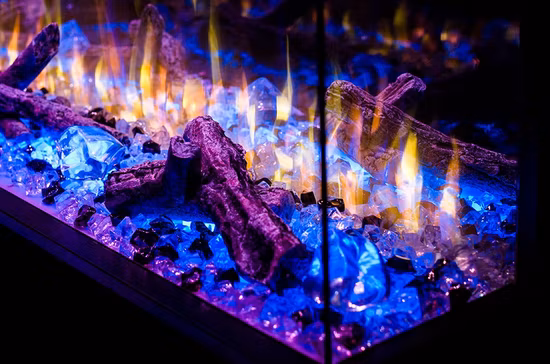 Elektrischer Wandkamin mit LED-Einsatz, maßgeschneiderte Herstellung